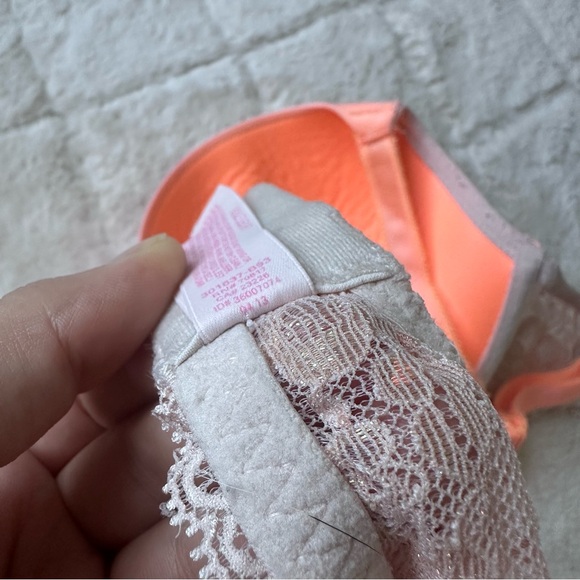 Victoria's Secret | Orange Dream Angels Perfect coverage Bra | Size 34DD - Picture 11 of 11